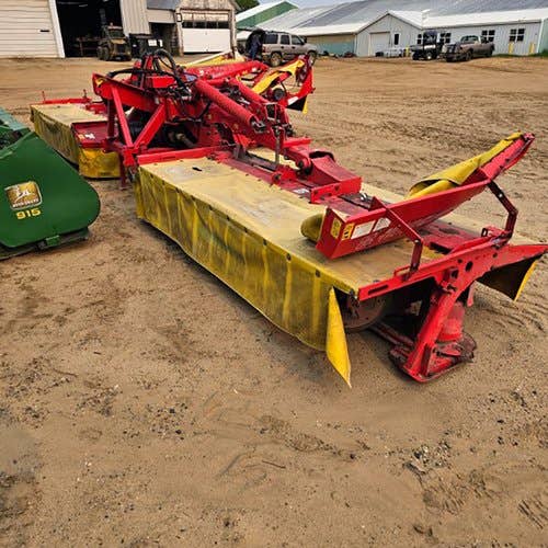 Used Pottinger Novacat 306 Hay Cutting parts.