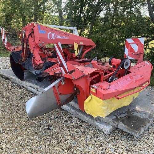 Used Pottinger Novacat 351 Hay Cutting parts.