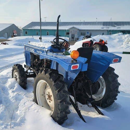 Used Shenniu 254 Tractor parts.