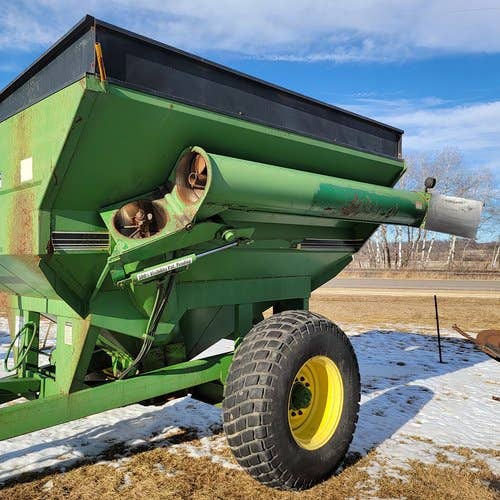 Unverferth 470 Grain Handling for sale in: Downing, WI. 