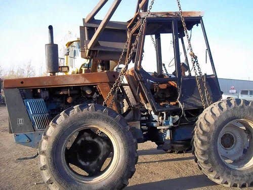 1988 Used Versatile 276 Tractor parts.