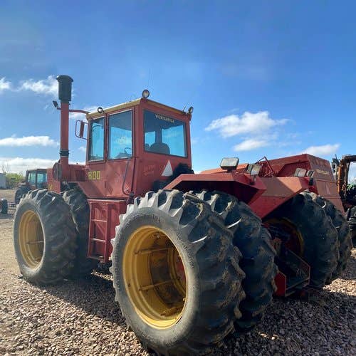 1974 Used Versatile 800 Tractor parts.