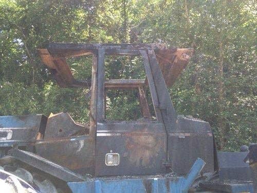 Used Versatile 846 Tractor parts.