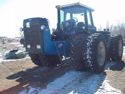 Used Versatile 846 Tractor parts.