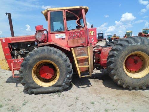 1976 Used Versatile 850 Tractor parts.