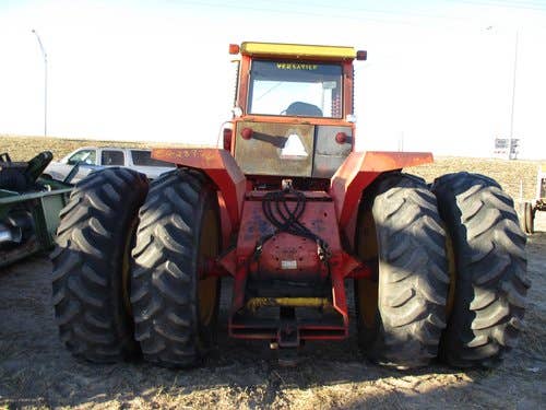 Used Versatile 850 Tractor parts.