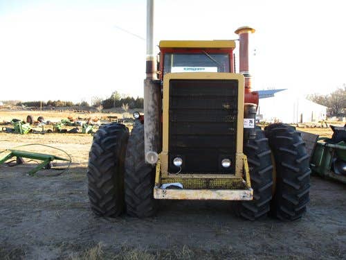 Used Versatile 850 Tractor parts.