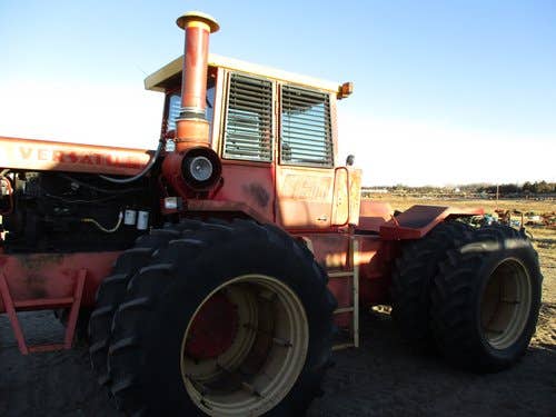 Used Versatile 850 Tractor parts.