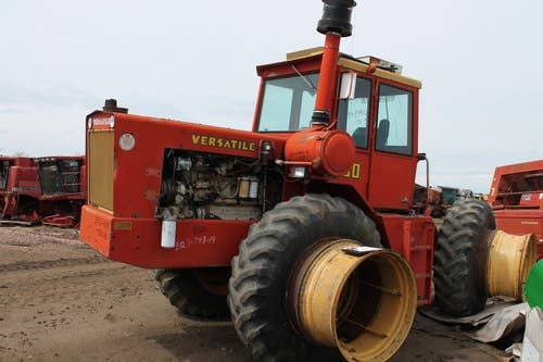 Used Versatile 850 Tractor parts.