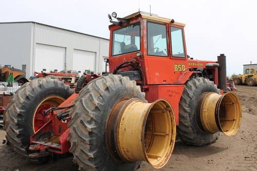 Used Versatile 850 Tractor parts.