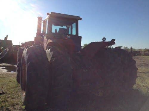 Used Versatile 855 Tractor parts.