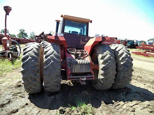 1978 Used Versatile 875 Tractor parts.