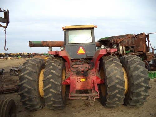 Used Versatile 875 Tractor parts.