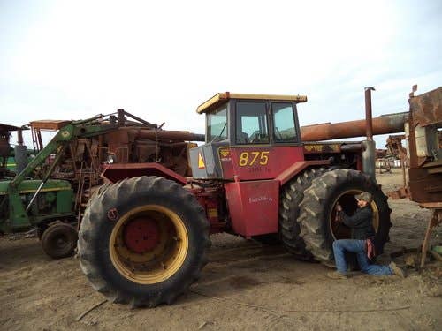 Used Versatile 875 Tractor parts.