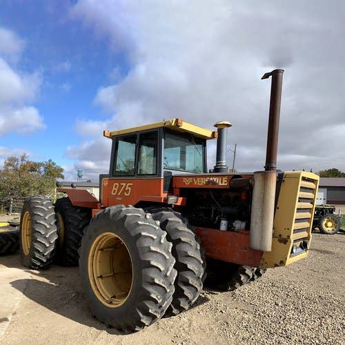 Used Versatile 875 Tractor parts.