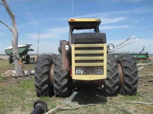 1988 Used Versatile 876 Tractor parts.