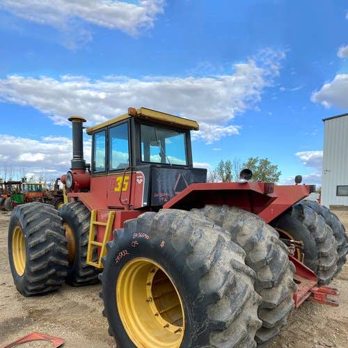 1978 Used Versatile 935 Tractor parts.