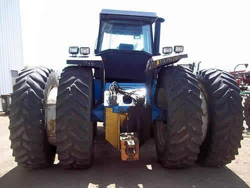 Used Versatile 946 Tractor parts.