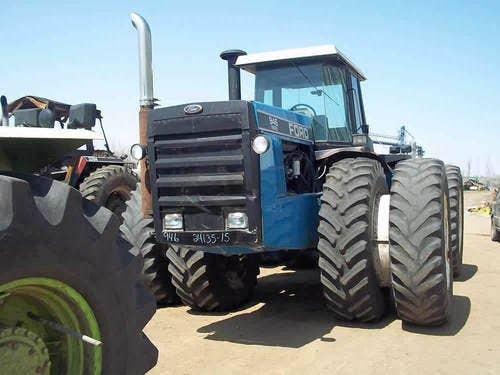 Used Versatile 946 Tractor parts.
