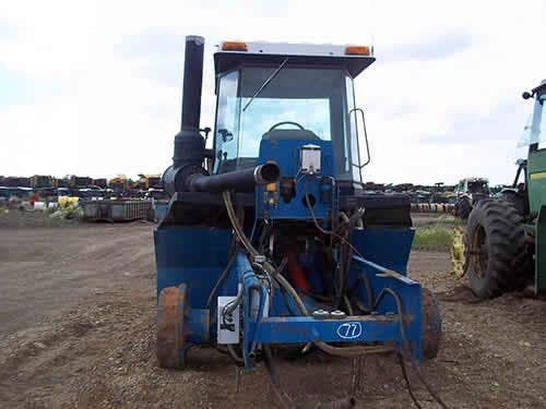 Used Versatile 946 Tractor parts.