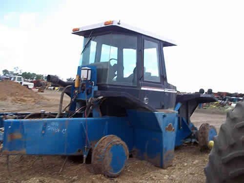 Used Versatile 946 Tractor parts.