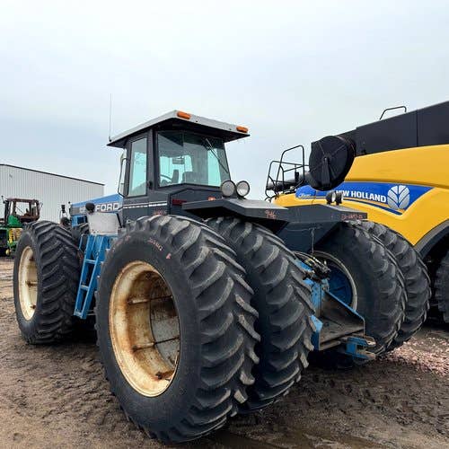 1990 Used Versatile 946 Tractor parts.