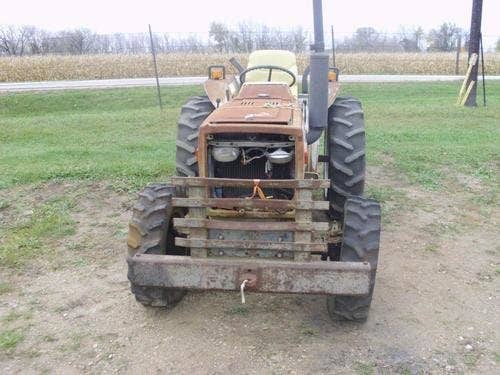 Used White 31 Field Boss Tractor parts.