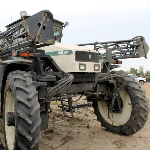 Used Willmar 8500 Sprayer parts.