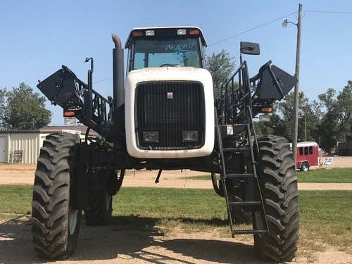 Used Willmar 8600 Sprayer parts.