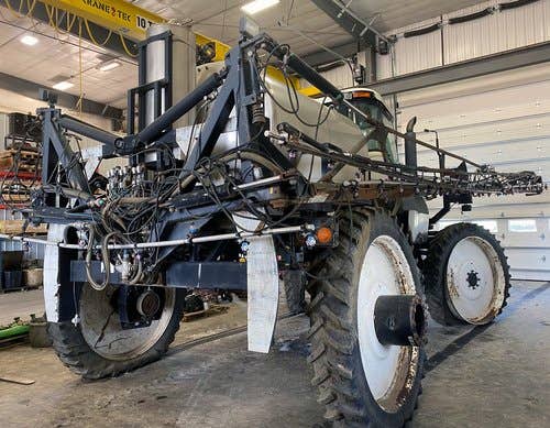 2001 Used Willmar 8600 Sprayer parts.