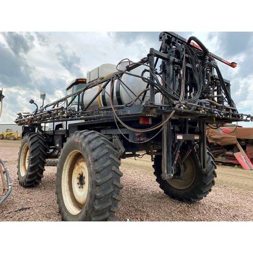Used Willmar 8650 Sprayer parts.