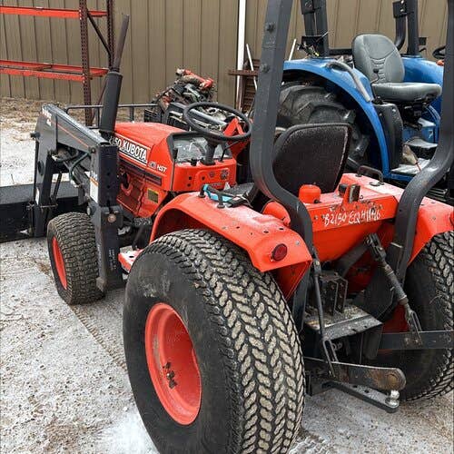 Used Kubota b2150 Tractor parts.