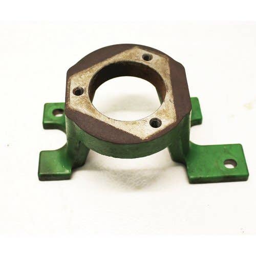 434787 | Vacuum Fan Drive Shaft Bracket | Big | John Deere S650 S660 S670 S670HM |  | HXE38864