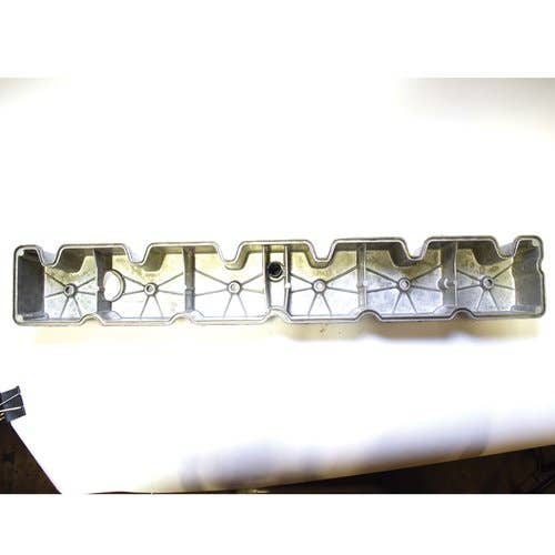 434569 | Valve Cover | Case 721B 721C 821B 821C 1150E 1155E 9040 9040B 9045B | Case IH CPX420 Magnum 255 MX180 MX200 MX210 MX220 MX230 420 1660 1666 1688 2022 2044 2055 2155 2166 2188 2366 |  | J930903 | J930903 | 3930903 | J930903 | J927907 | 3927907