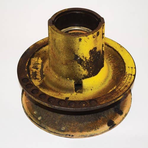 Used Variable Speed Drive Pulley fits Case 1500 1526 1530 1537 1700 1740 1530B D57831 T42641
