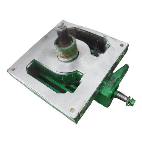 465748 | Vertical Unload Gear Case | John Deere S680 S690 S780 S790 |  | DE32595 | DE20757