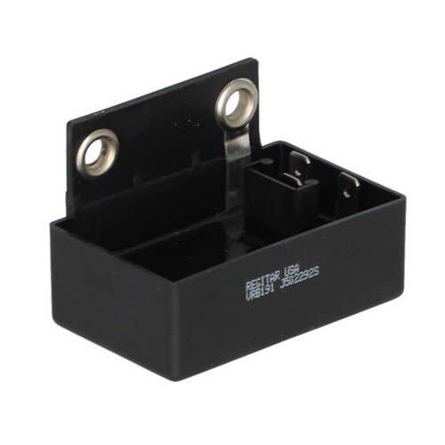 113314 | Voltage Regulator - 12 Volt - 3 Spade Plug | John Deere 820 830 920 930 1020 1030 1120 1130 1530 1630 1830 2020 2020 |  | 0-192-062-007 | 0-190-600-001 | 0-190-600-003 | 0-190-600-004 | 0-190-600-005 | 0-190-600-006 | 0-190-600-008