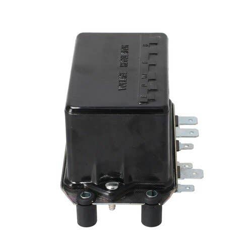 105539 | Voltage Regulator - 12 Volt - 6 Terminal | Ford 2000 2100 2110 2120 2150 2300 2310 3000 3100 3110 3120 3150 3300 |  | 105E10505C | D0NN10505A | 3004E10505A | 622E10505A | 71AB10505BA | C5NF10505B | C7NN10505B | C7NN10505C | C7NN10505E