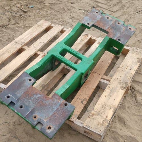 408843 | Walking Beam Support | John Deere 9300T 9320T 9400T 9420T 9520T 9620T |  | R170472 | R197955