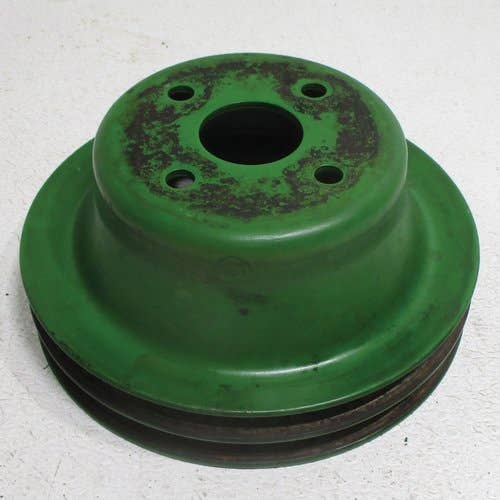 434972 | Water Pump Pulley | John Deere 4430 4630 6076 6404A 6466A 6466D 6466T 7020 |  | R52593