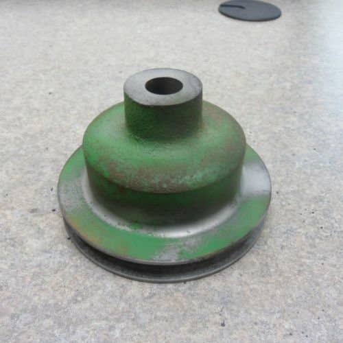433067 | Water Pump Pulley | John Deere 180 202 219 303 3300 4400 |  | T31216