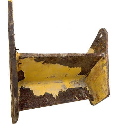 431553 | Weight Bracket | LH | John Deere 240 250 317 320 |  | KV14472