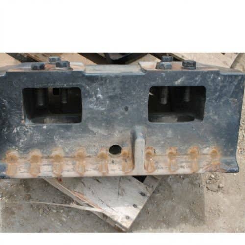 430663 | Weight Bracket | Case IH MX180 MX200 MX210 MX220 MX230 MX240 MX255 MX270 MX285 |  | 405844A2 | 405844A1