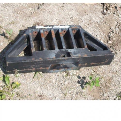 Used Weight Bracket fits Case IH Maxxum 125 Maxxum 130 Maxxum 140 MXM120 MXM130 MXM140 MXM155 MXM175 MXM190 MXU100 MXU110 MXU125 Puma 165 82031491