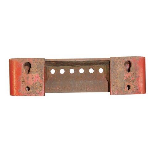 499315 | Weight Bracket | International | Farmall | IH Hydro 70 Hydro 84 Hydro 86 Hydro 100 Hydro 186 385 404 424 444 444 464 484 504 544 560 584 656 660 664 666 674 684 686 706 756 766 784 786 806 826 856 884 886 966 986 1026 |  | 383389R21 | 383389R11