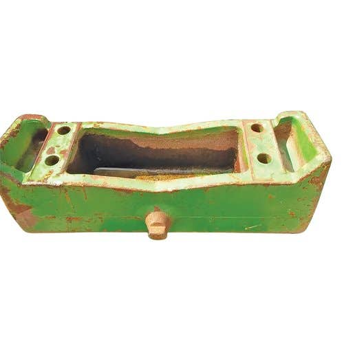 499224 | Weight Bracket | John Deere 2840 2850 2855 2940 2950 2955 3040 3055 3140 3150 3155 3255 3340 3350 3540 3550 3640 3650 4030 4040 4050 4055 4230 4240 4250 4255 4430 4440 4450 4455 4555 4560 4630 4640 4650 4755 4760 |  | R53614 | R117599 | AR72132
