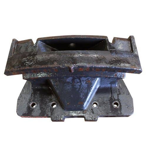 437421 | Weight Bracket | New Holland T8.275 T8.300 T8.320 T8.330 T8.350 T8.360 T8.380 T8.390 T8.410 T8.420 T8.435 |  | 84273352 | C42733524