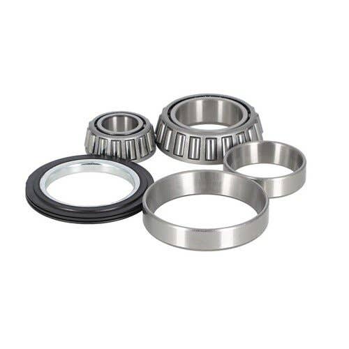 100656 | Wheel Bearing Kit | Ford 5000 5100 5110 5600 5610 5640 5700 5900 6410 6610 6640 6700 6710 6810 7100 7600 7610 7700 | |  | 80512725 | 81812262 | 81812302 | 81812303 | 81812305 | 81825777 | 81825877 | 8A407 | E2156T9 | -EHPN1200D | FW96WS