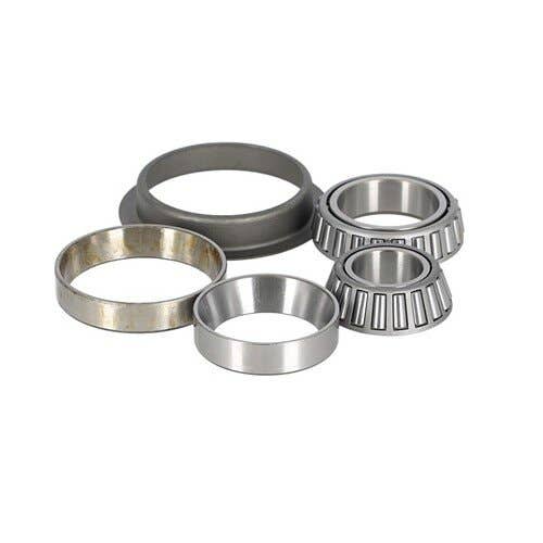 102231 | Wheel Bearing Kit | John Deere 2955 3055 3255 4040 4050 4055 4230 4240 4250 4255 4430 4440 4450 4455 4555 4560 |  | RE54815