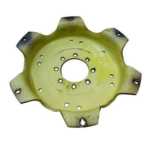 Used Wheel Center Disc fits John Deere 820 830 920 1020 1030 1120 1130 1530 1630 2020 2040 2150 2155 2240 2255 2750 2020 L31667, L25819